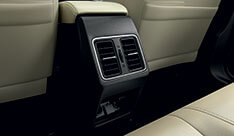 Rear AC Vents With Charging Ports (2)